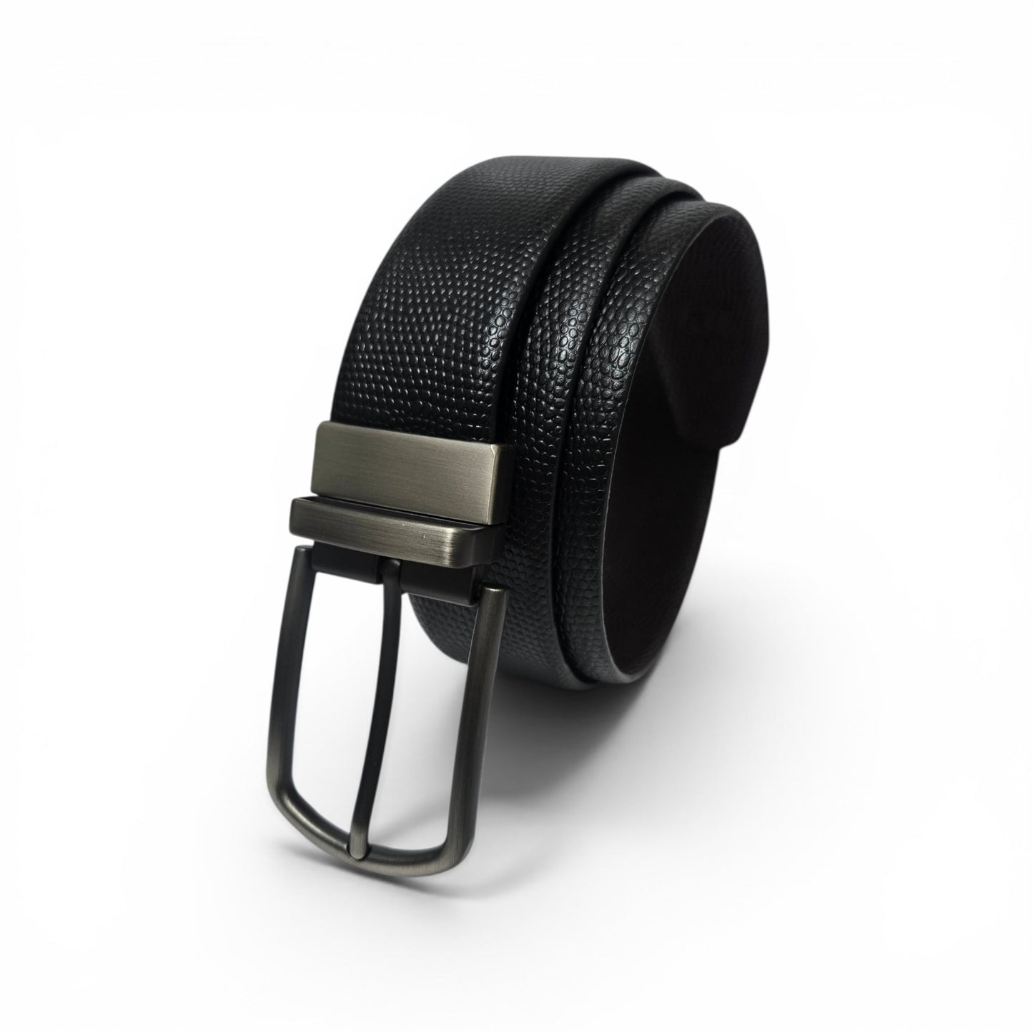 Valancya Reversible Textured Belt for Men

Black & Brown | Premium Gunmetal Buckle